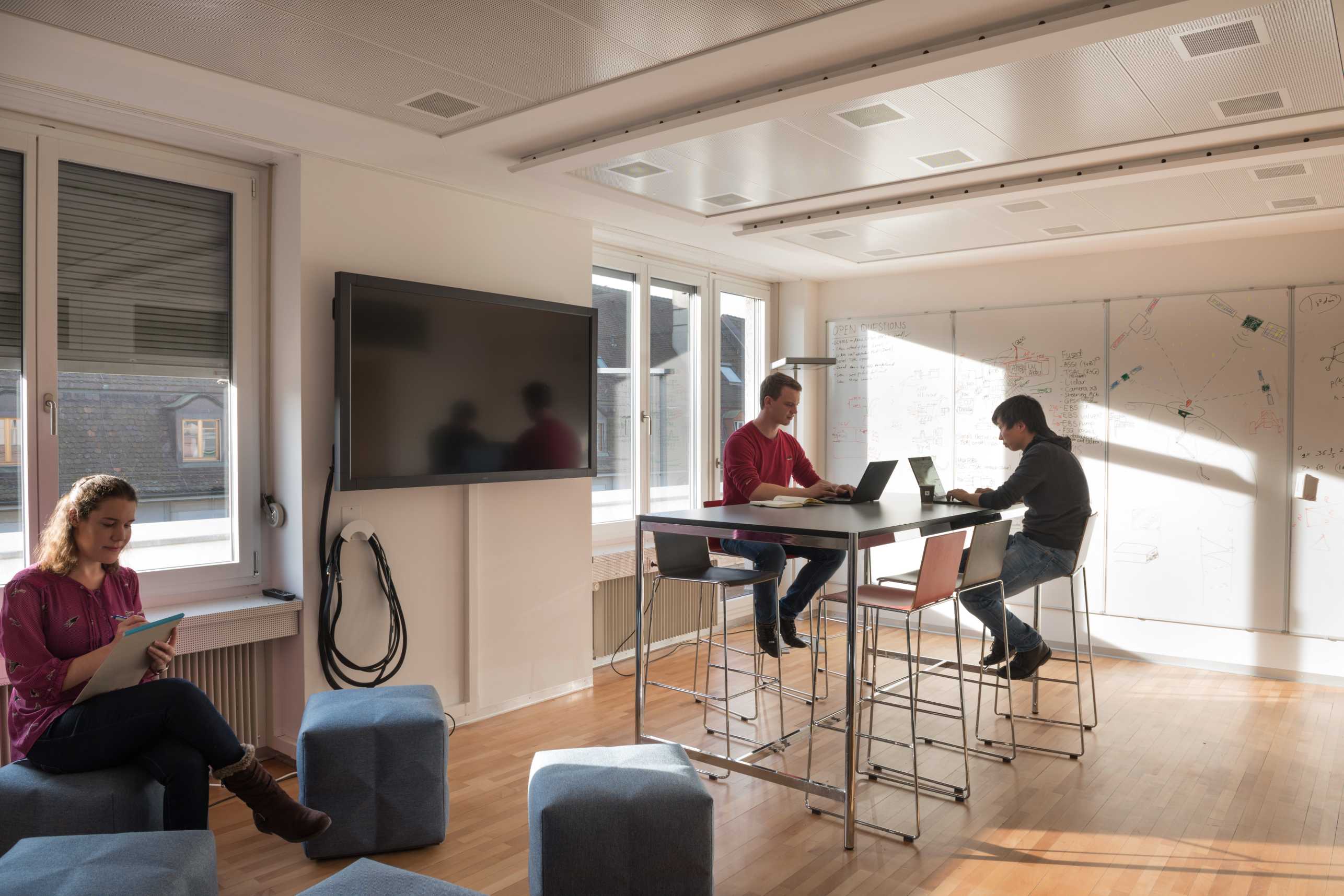 Enlarged view: Meeting room