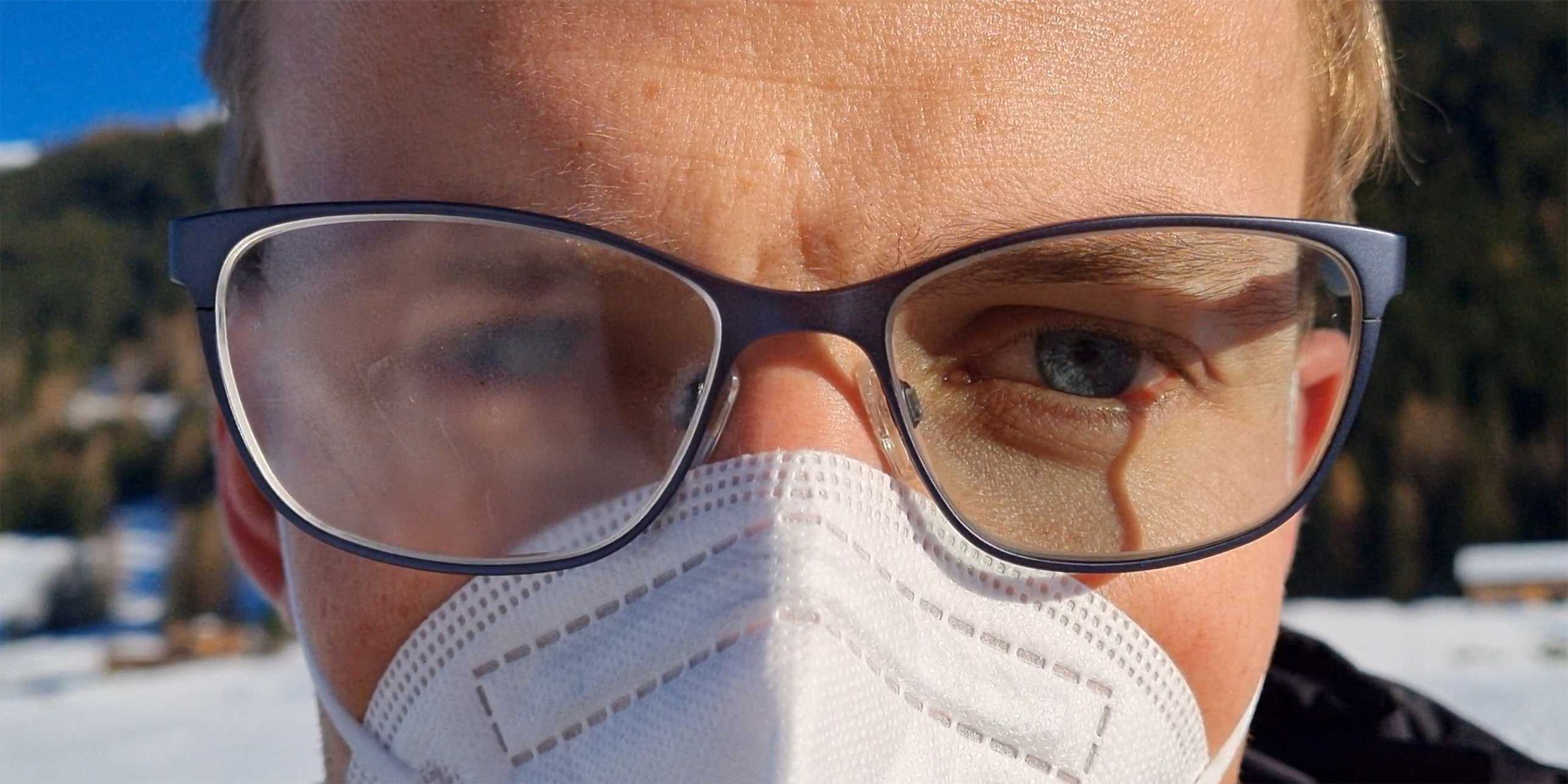 Enlarged view: Solar-​powered durable antifog coating