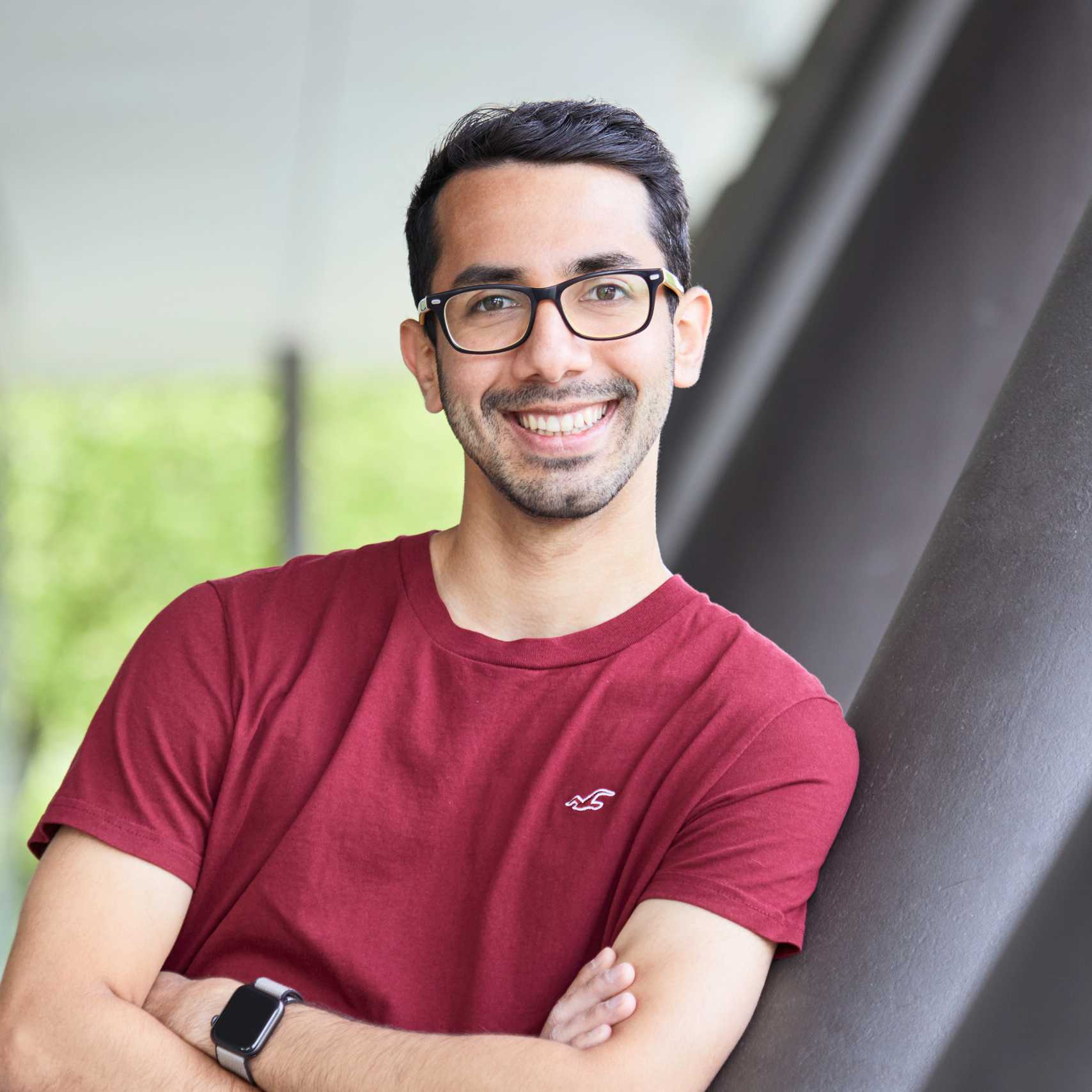 Yvan Bosshard, co-founder Anevo and Pioneer Fellow alumnus, a young man with dark hair and red tshirt