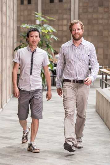 Zhenzhong Su and Tonio Gsell